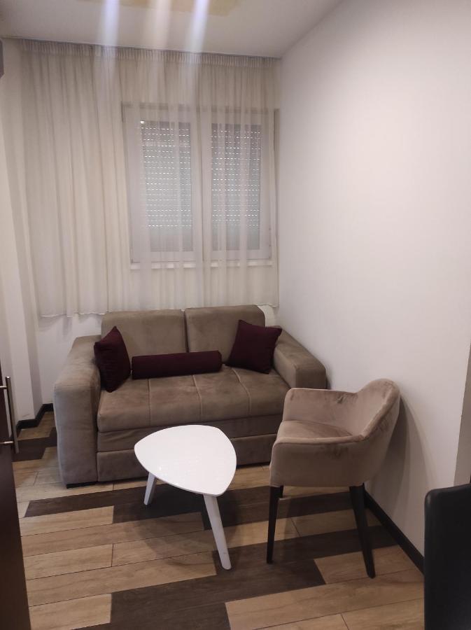 Prima Lux Apartments & Studio Ниш Экстерьер фото