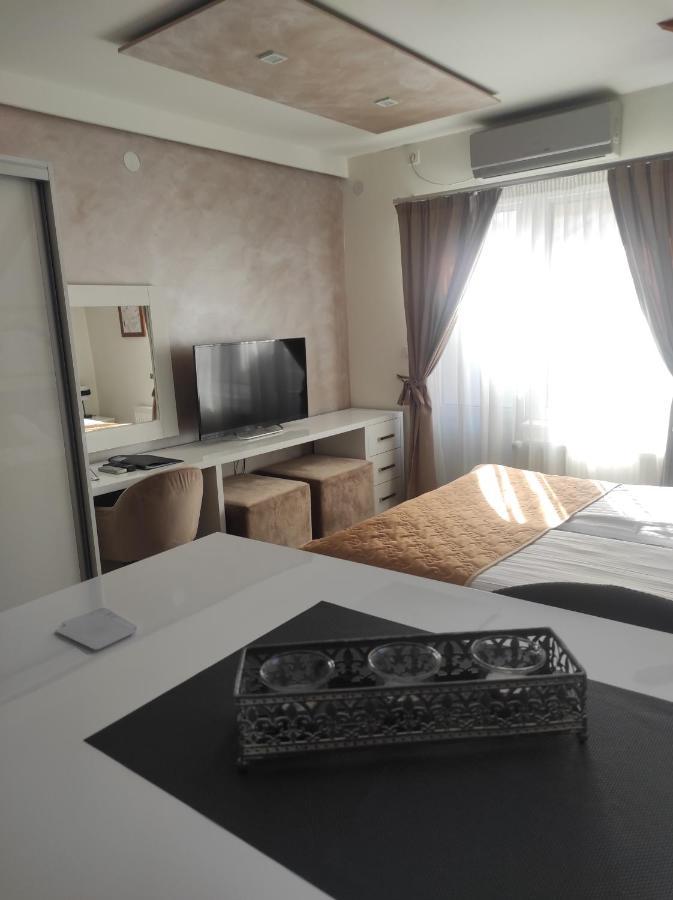 Prima Lux Apartments & Studio Ниш Экстерьер фото