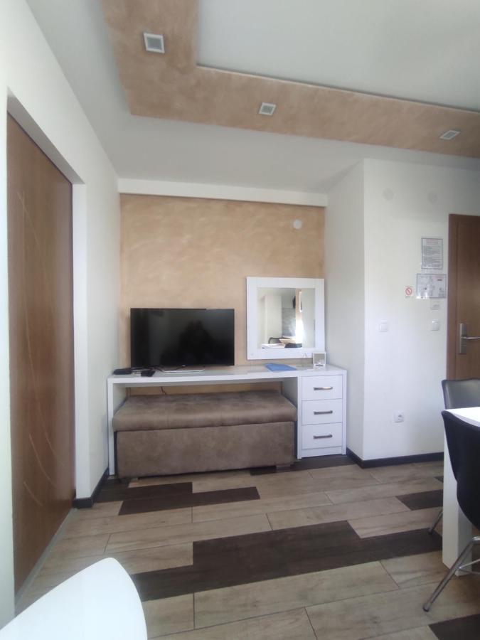 Prima Lux Apartments & Studio Ниш Экстерьер фото