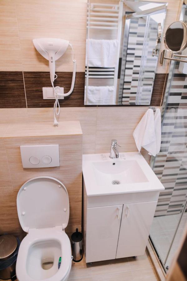 Prima Lux Apartments & Studio Ниш Экстерьер фото