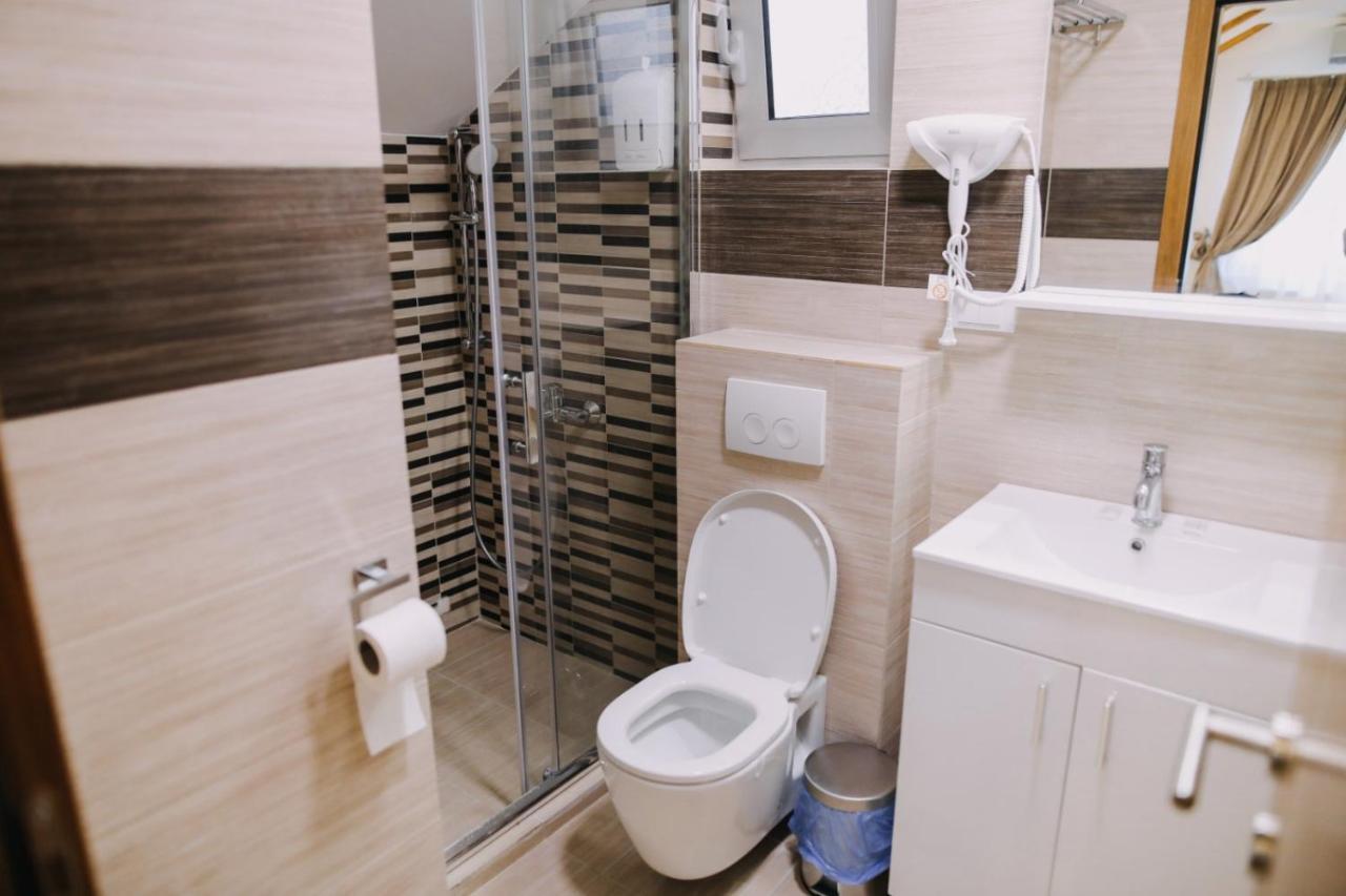 Prima Lux Apartments & Studio Ниш Экстерьер фото