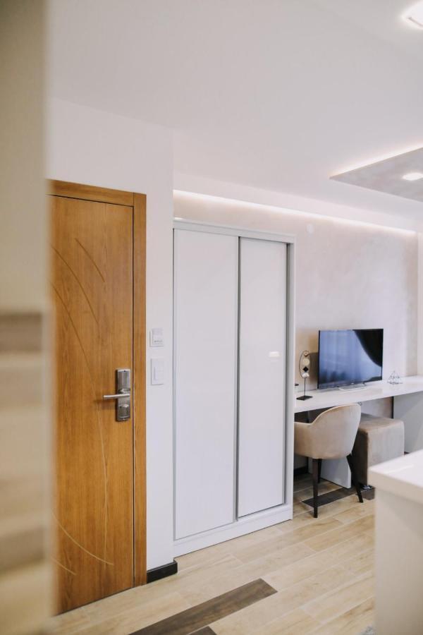 Prima Lux Apartments & Studio Ниш Экстерьер фото